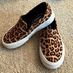 Little girls cheetah slip ons - never worn!